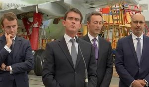 Valls appelle à la fin de la grève à Air France