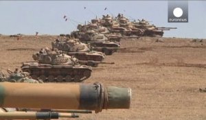 Les jihadistes gagnent du terrain à Kobané mais les peshmergas résistent