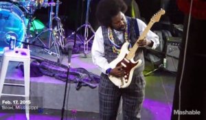 Afroman apologizes after assaulting female fan on stage