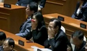 Attaque au gaz lacrymogène au parlement sud-coréen