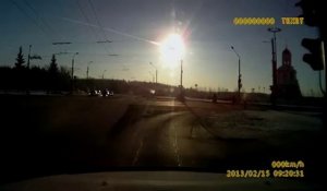 Une météorite traverse le ciel russe