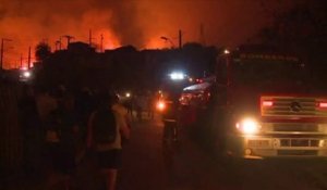 Chili: Valparaiso toujours en proie aux flammes