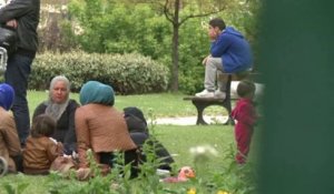 Après trois ans d'errance, un parc public pour des familles syriennes