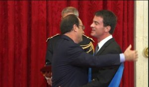 Hollande à Valls: Les mois à venir demanderont du "sang-froid"