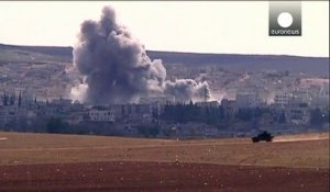 Bombardements sur Kobane alors que les Jihadistes massacrent des civils en Irak