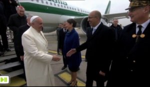 L'atterrissage et accueil du pape à Strasbourg