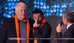 Cyril Hanouna ému aux larmes au Téléthon