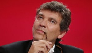 Montebourg critique le gouvernement pendant un concours d'éloquence