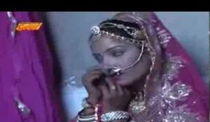 Kamra Me Bethi Banni Phone Milave | Nakhrali Banni | Popular Rajasthani Love Song