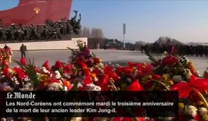 Les Nord-Coréens commémorent la mort de Kim Jong-il