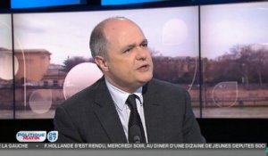 Propos d'Eric Zemmour : débat animé avec Bruno Le Roux sur le plateau de Politique Matin