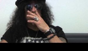 Playing live is Slash's 'life blood'