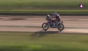 Le résumé vidéo de la première étape moto du Dakar 2015