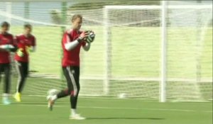 FOOT - CM - ALL : Neuer, le mur allemand