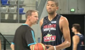 Basket - BLEUS : Batum en mode leader