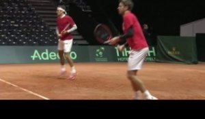 TENNIS - C. DAVIS : Federer et Wawrinka à l'entraînement