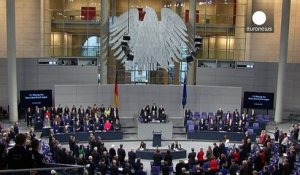 L'Allemagne rend hommage aux victimes des attentats de Paris