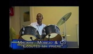 Annie Ngwe Mobejo Ft. Macaire & Co - Ecoute ma pière - Adoration, Gospel & Louange