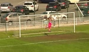 D2 féminine - Toulouse 3-1 OM : le but de Léa Rubio (23e)