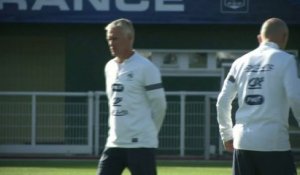 FOOT - BLEUS : Deschamps assume