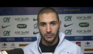 FOOT - BLEUS - Benzema : «Avec la manière»