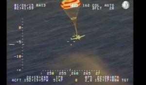 Un avion sur le point de s'écraser sauvé par un parachute!