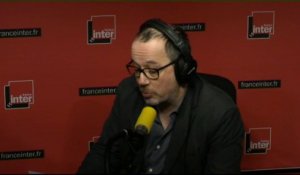 L'Edito Politique : "Hollande à son avantage en président classique"