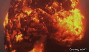 Terrible explosion d'un train transportant du pétrole brut aux USA.