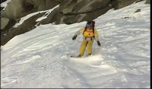 Vidéo : la chute impressionnante d'un snowboardeur en freeride