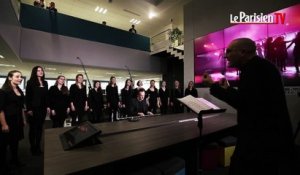 La chorale Scala chante "La Seine" en live au Parisien