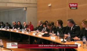 Lutte contre la radicalisation : deux ministres à la prison de Fresnes