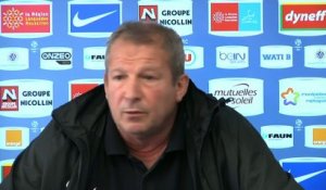 Foot - L1 : Courbis «J'ai dit aux joueurs que Lyon était en Bretagne»