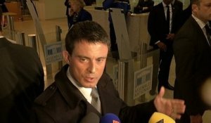 Manuel Valls : "Nicolas Sarkozy a besoin de leçons de morale"