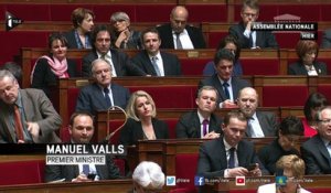 Manuel Valls tend la main aux écologistes