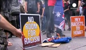 Des manifestants anti-racistes et anti-islam s'affrontent en Australie