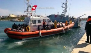 Plus de 1500 migrants secourus en une journée par les garde-côtes italiens