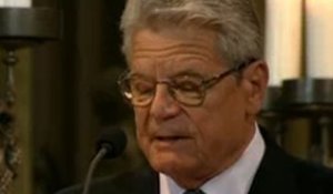 Joachim Gauck : «​Nous sommes reliés dans le deuil et dans la douleur»