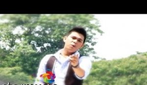 Ba't Di Mo Na Kaya by Sherwin Baguion - Official Music Video