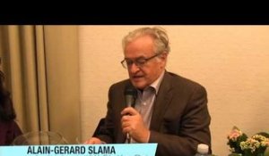 Alain-Gérard Slama: chats ou chiens?