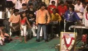 Dhol Melva Aavo To - Halo Garbe Ramade Vikram Thakor Part 3