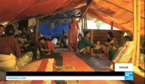 Népal : difficile retour sur les bancs de l'école, un mois après le séisme
