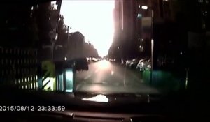 Un DashCam filme la terrible explosion de Tianjin en Chine