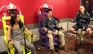 The Electric Chair : MTV's VJ Hanli and VJ Alan