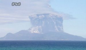 Japon : les images de l'éruption du volcan Yakushima