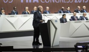 Scandale de la FIFA : Joseph Blatter appelle à "réparer les dégâts"