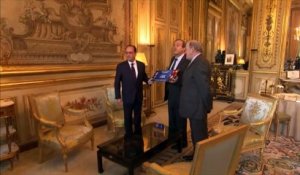 Ouverture de la billetterie de l'Euro 2016, Platini se rend à l'Elysée