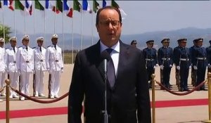 Hollande à Alger : "La France entend rester le premier partenaire économique de l'Algérie"