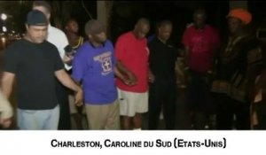 Fusillade à Charleston : les habitants appellent au calme et demandent "des réponses"