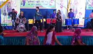 LIVE Gujarati Garba | "Bibdi Bibdi Koi Karo" FULL VIDEO SONG | Gaman Santhal | Darshna Vyas