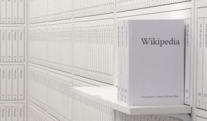 L'artiste qui voulait imprimer Wikipédia